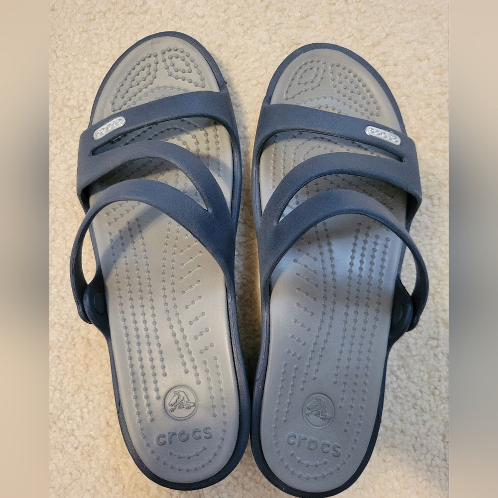 CROCS Patricia low wedge Slide Sandals
